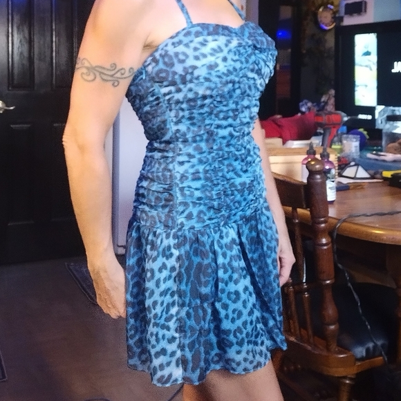 Gorgeous blue cheetah dress - Picture 12 of 15